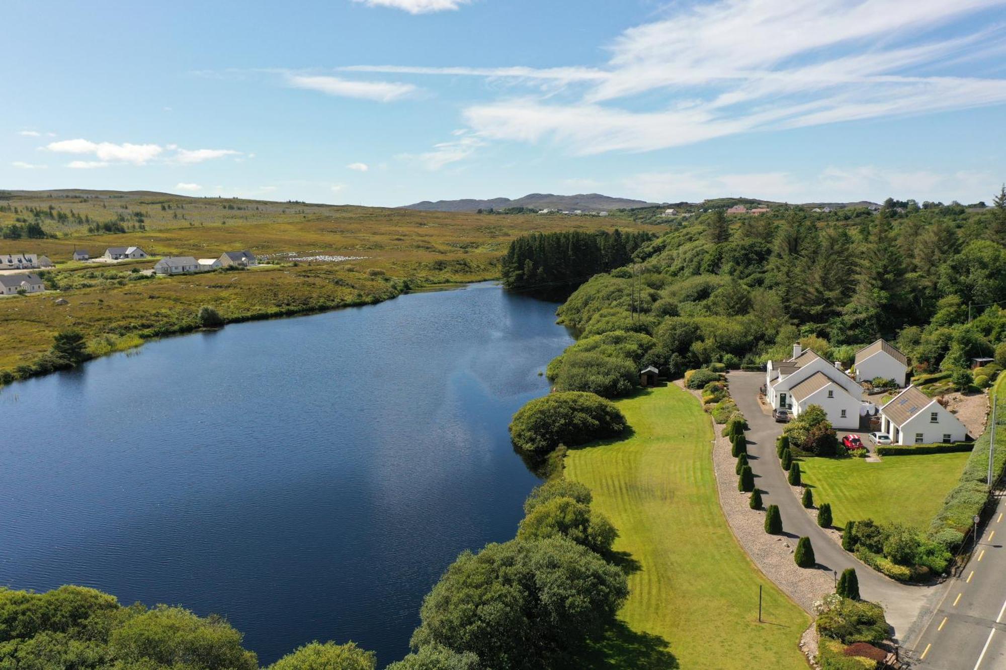 Simply Donegal Adrihidbeg Cottage 던글로 외부 사진
